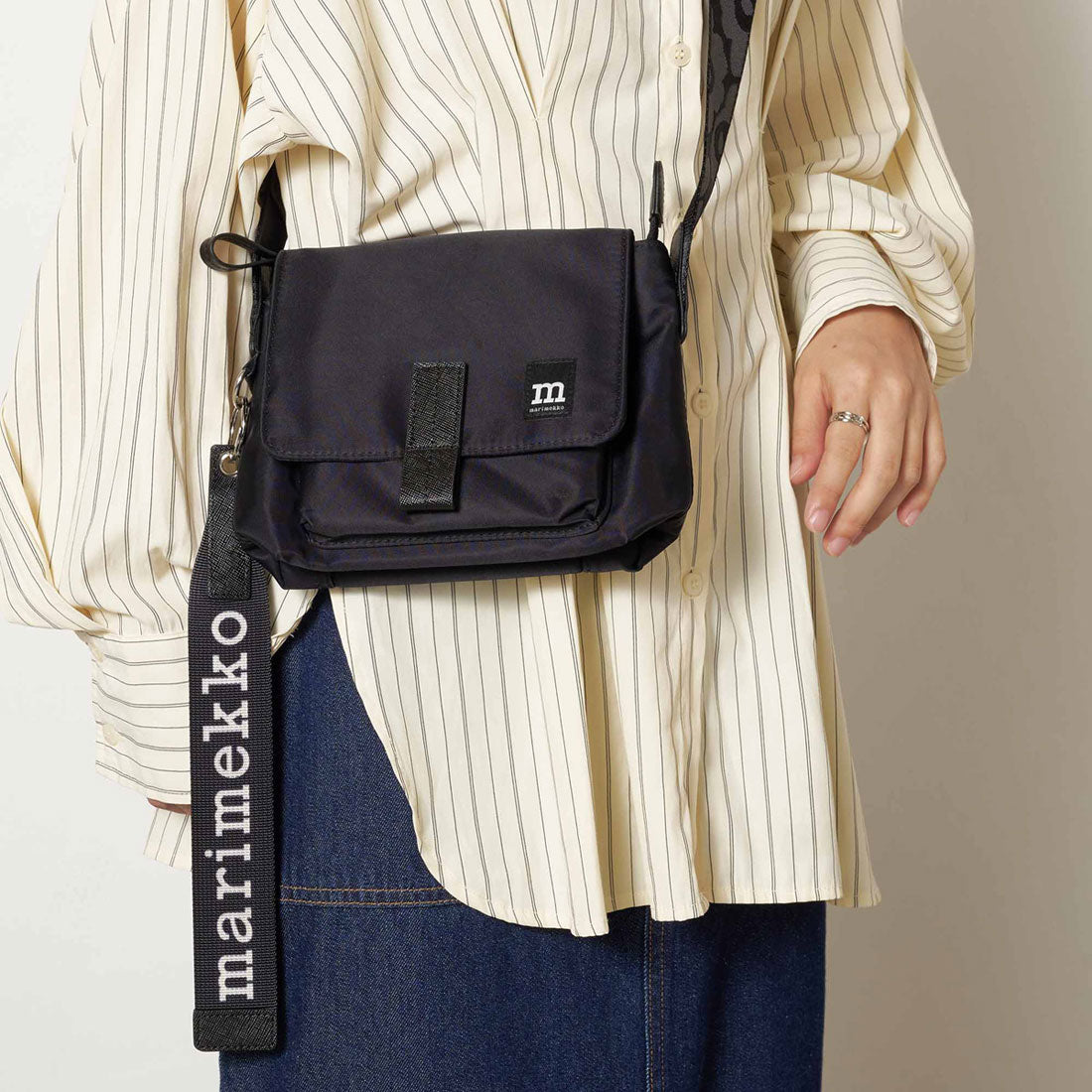 マリメッコ marimekko ショルダーバッグ 092538 009 （ブラック） ブラック
