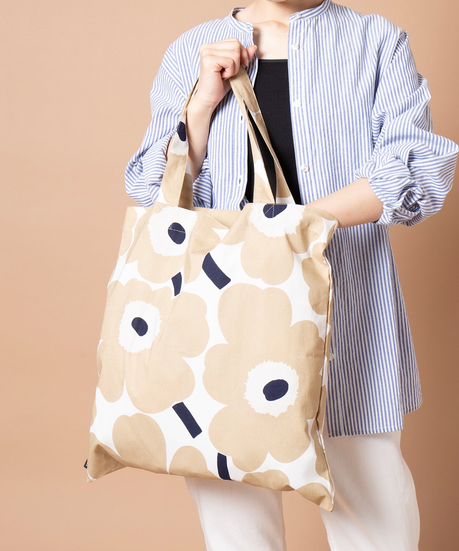マリメッコ marimekko ファブリックバッグ / Pieni Unikko トートバッグ 布 鞄 ウニッコ サブバッグ 67572 69915 ギフト （ベージュ） ベージュ