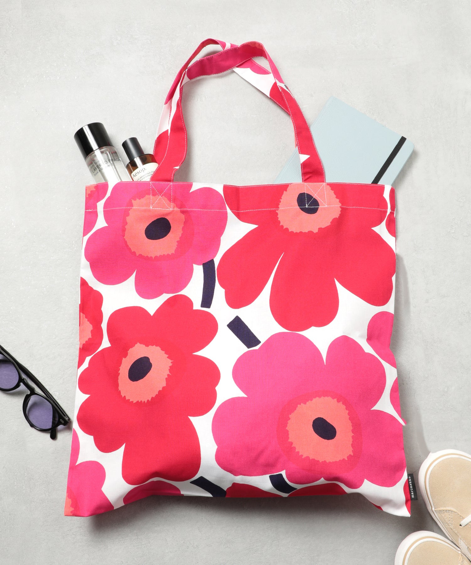 マリメッコ marimekko ファブリックバッグ / Pieni Unikko トートバッグ 布 鞄 ウニッコ サブバッグ 67572 69915 ギフト （レッド） レッド
