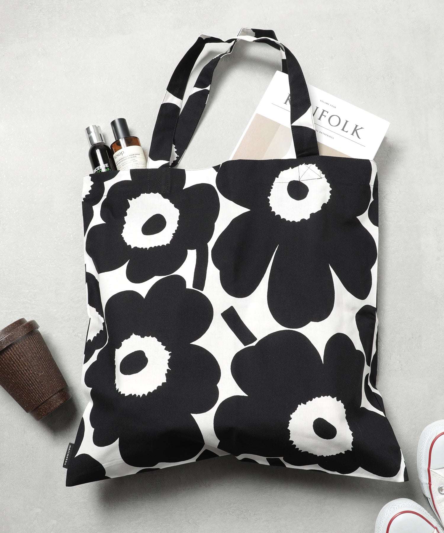 マリメッコ marimekko ファブリックバッグ / Pieni Unikko トートバッグ 布 鞄 ウニッコ サブバッグ 67572 69915 ギフト （ブラック） ブラック