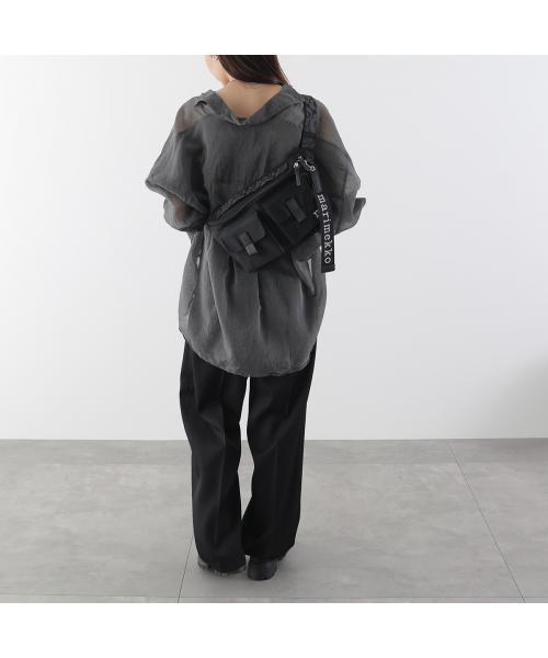 マリメッコ marimekko marimekko ボディバッグ Sling Bag M Solid 094618 （009/ブラック） 009/ブラック
