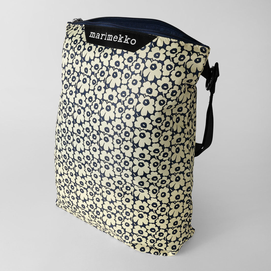 マリメッコ marimekko トートバッグ ウニッコ NEAT CROSSBODY M 094575 858 （ダークネイビー/オフホワイト） ダークネイビー/オフホワイト