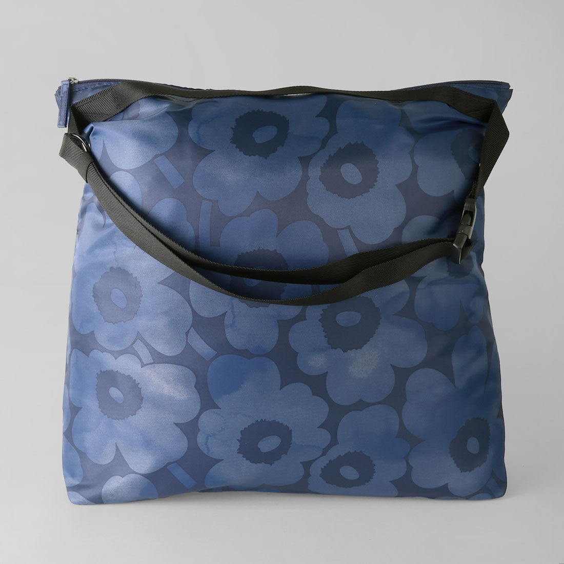 マリメッコ marimekko トートバッグ ウニッコ NEAT CROSSBODY L 094576 828 （ダークブルー/ブルー） ダークブルー/ブルー