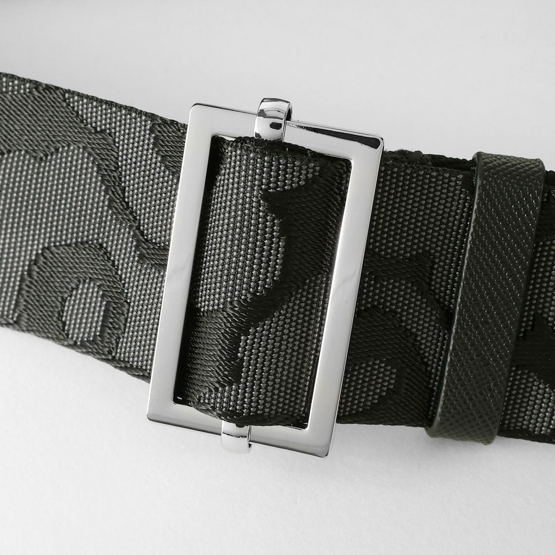 マリメッコ marimekko ショルダーバッグ ウニッコ MINI MESSENGER 094808 990 （グレー/ダークグレー/ブラック） グレー/ダークグレー/ブラック