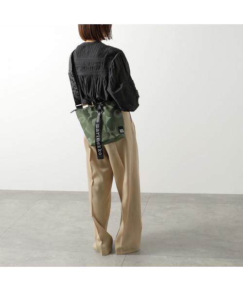 マリメッコ marimekko marimekko バッグ Carry All Unikko ウニッコ 095307 095300 （095307-660/グリーン） 095307-660/グリーン