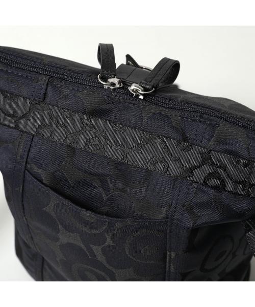 マリメッコ marimekko marimekko バッグ Carry All Unikko ウニッコ 095307 095300 （095307-660/グリーン） 095307-660/グリーン