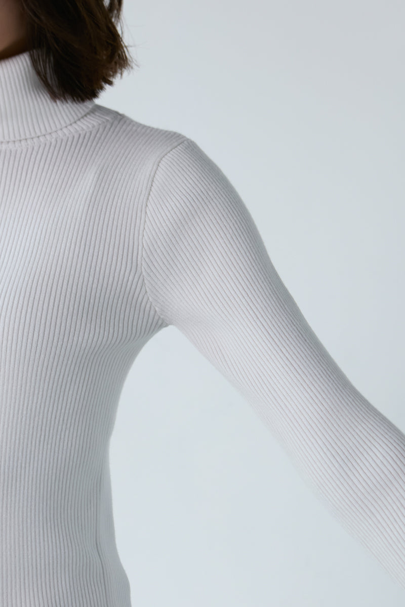 エムドゥ M.deux ベーシックタートルネックニット （グリーン） グリーン