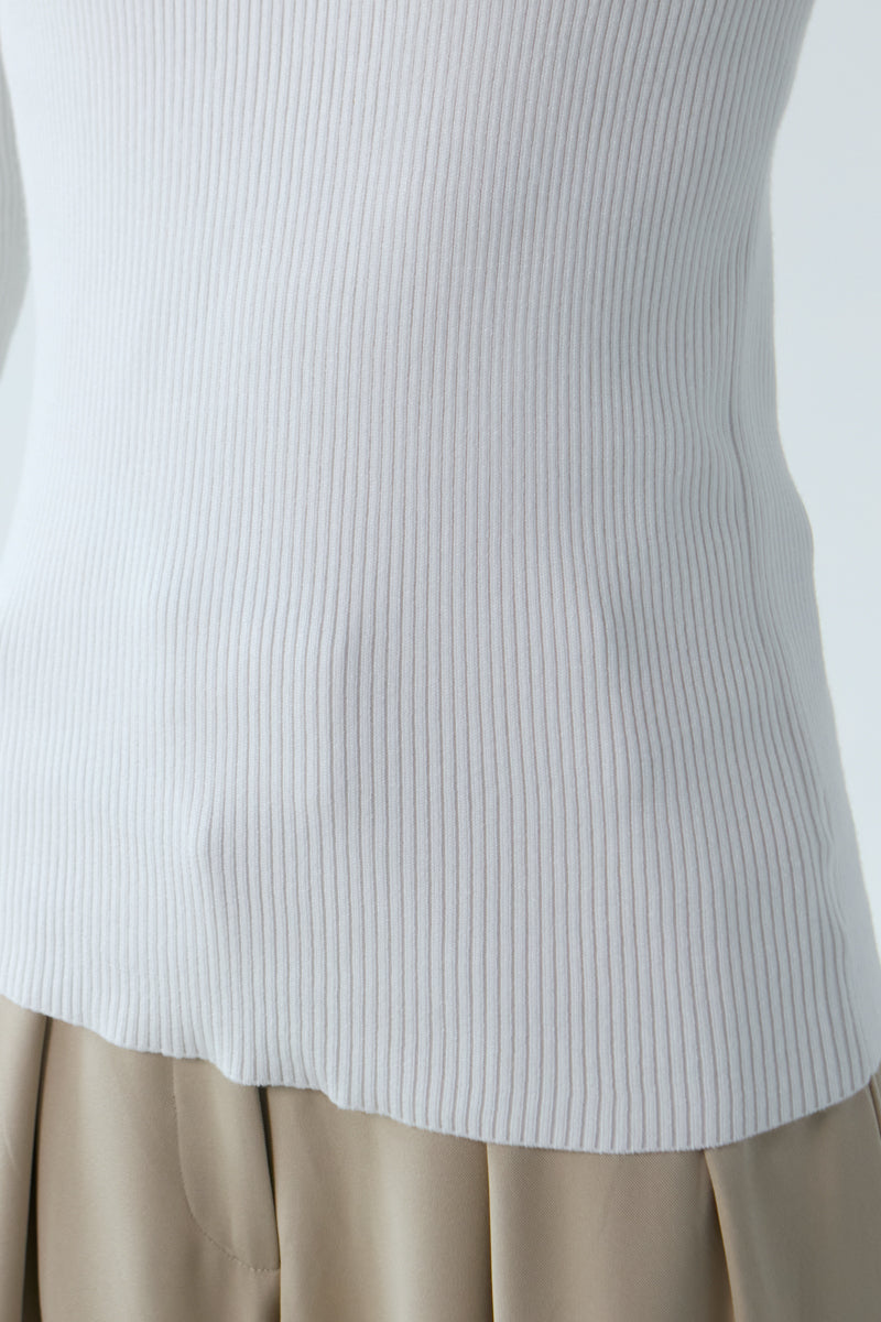 エムドゥ M.deux ベーシックタートルネックニット （グリーン） グリーン