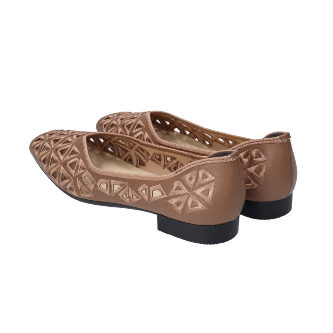 マーレマーレ maRe maRe さんかく刺しゅうフラットシューズSE261606 （OAK） OAK