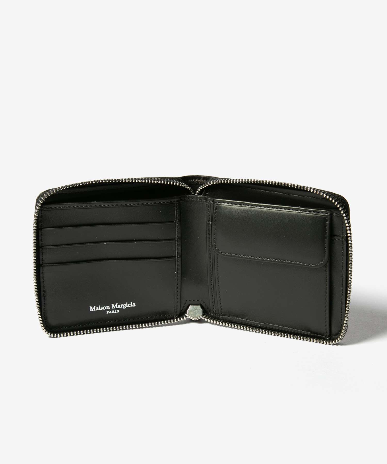 メゾン マルジェラ MAISON MARGIELA メゾン マルジェラ MAISON MARGIELA SA1UI0031 P6434 二つ折り財布 WALLET COMPACT ZIP AROUND W COIN HOLDER レディース ミニ財布 （ブラック） ブラック