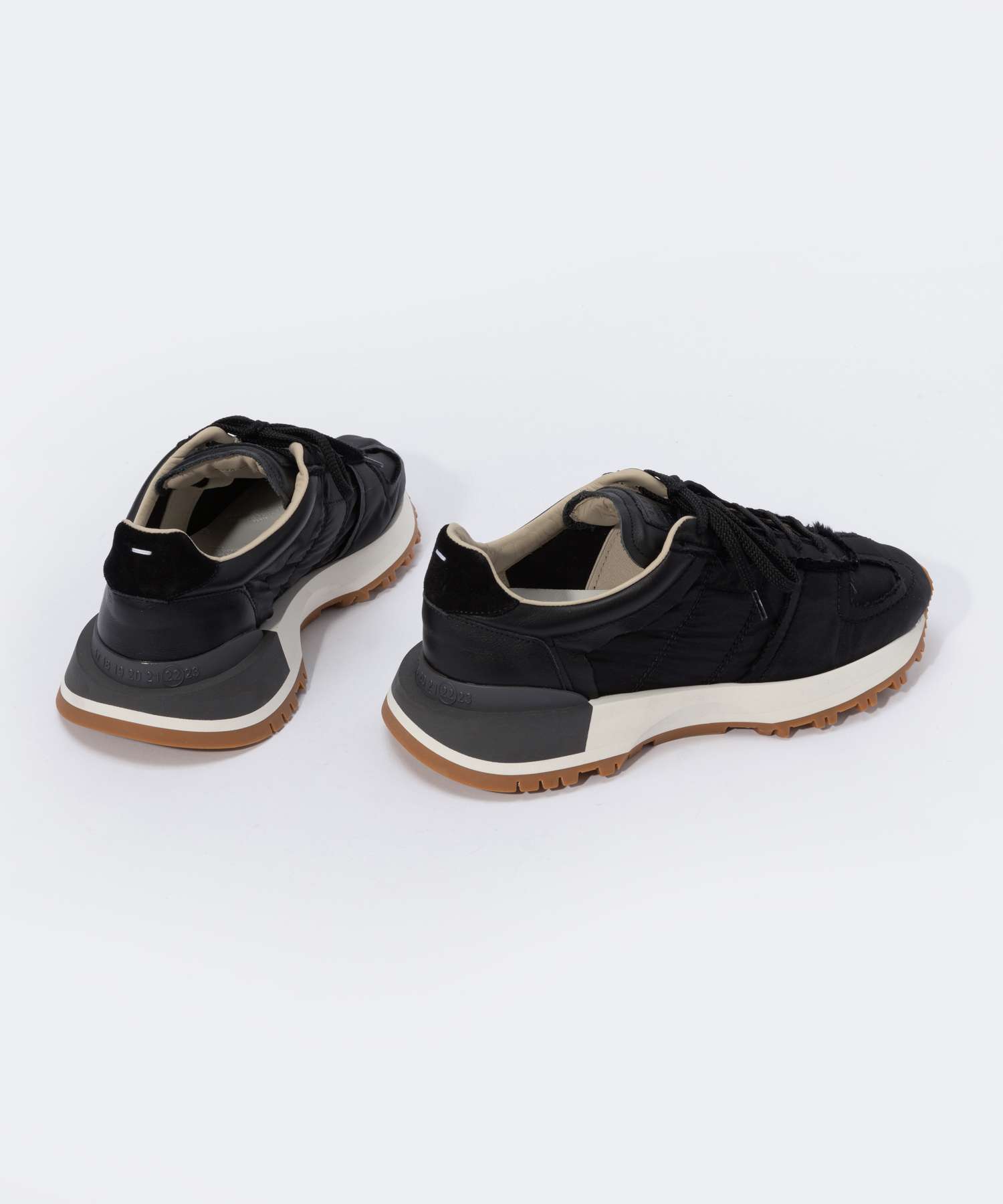 【50】Maison Martin Margiela 10 ここのえ 50】Maison Martin Margiela 10 ここのえ 【公式通販】