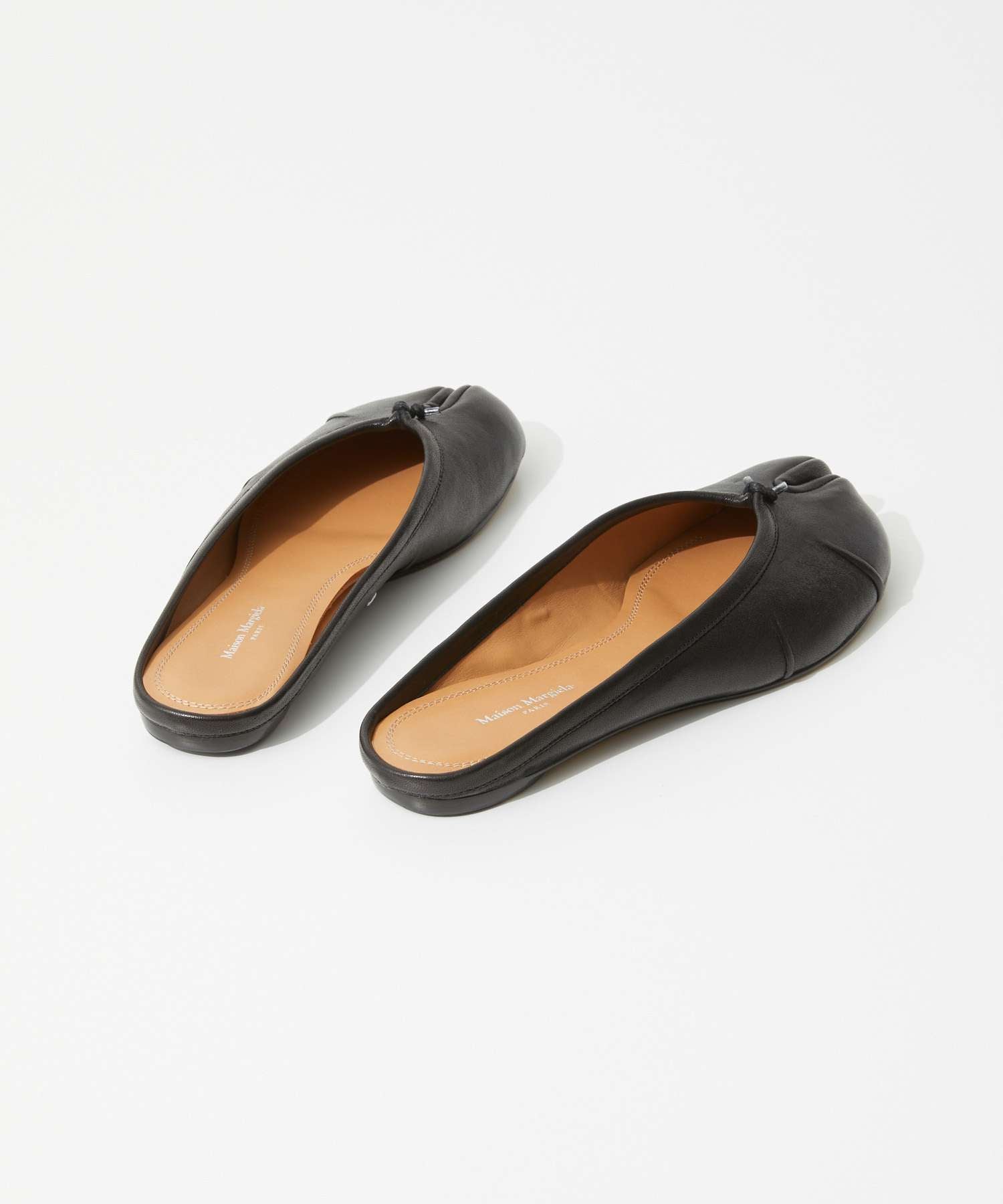 フラットシューズ Maison Margiela SS25 TABI DANCER (S39WZ0105 P6378T1003) Maison Margiela: Women's Tabi Elastic Band Mule Ballet Shoe