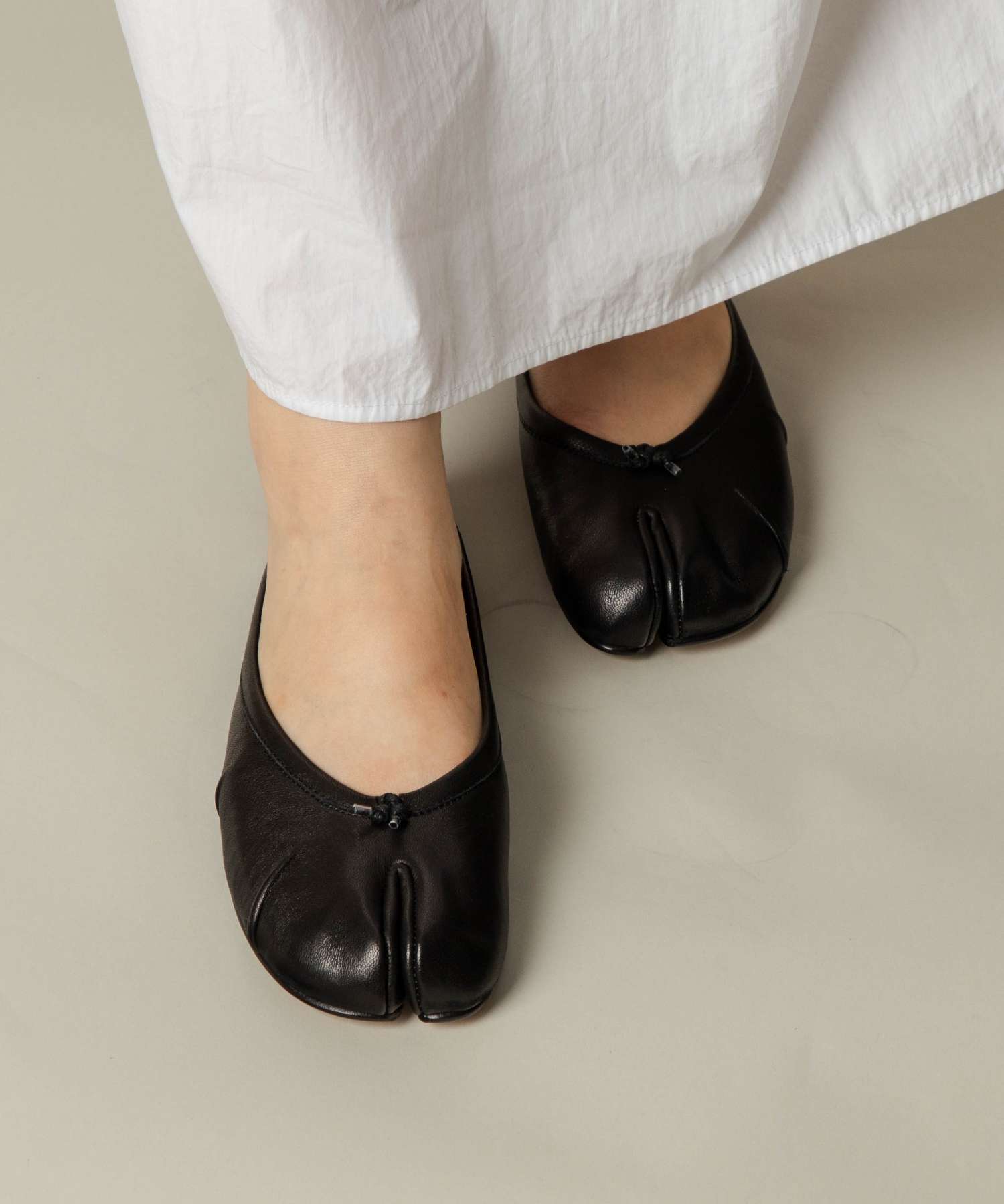 メゾン マルジェラ MAISON MARGIELA S39WZ0105 P6378 パンプス TABI BALLERINA MULE レディース シューズ バレリーナ ミュール バレエシューズ （ブラック） ブラック