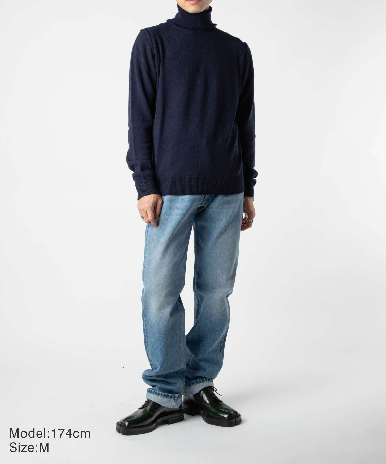 メゾン マルジェラ MAISON MARGIELA SI1HA0010 S17783 ニット PULLOVER メンズ トップス 長袖 ハイネック カシミア セーター ロングスリーブ タートルネック （ネイビー） ネイビー