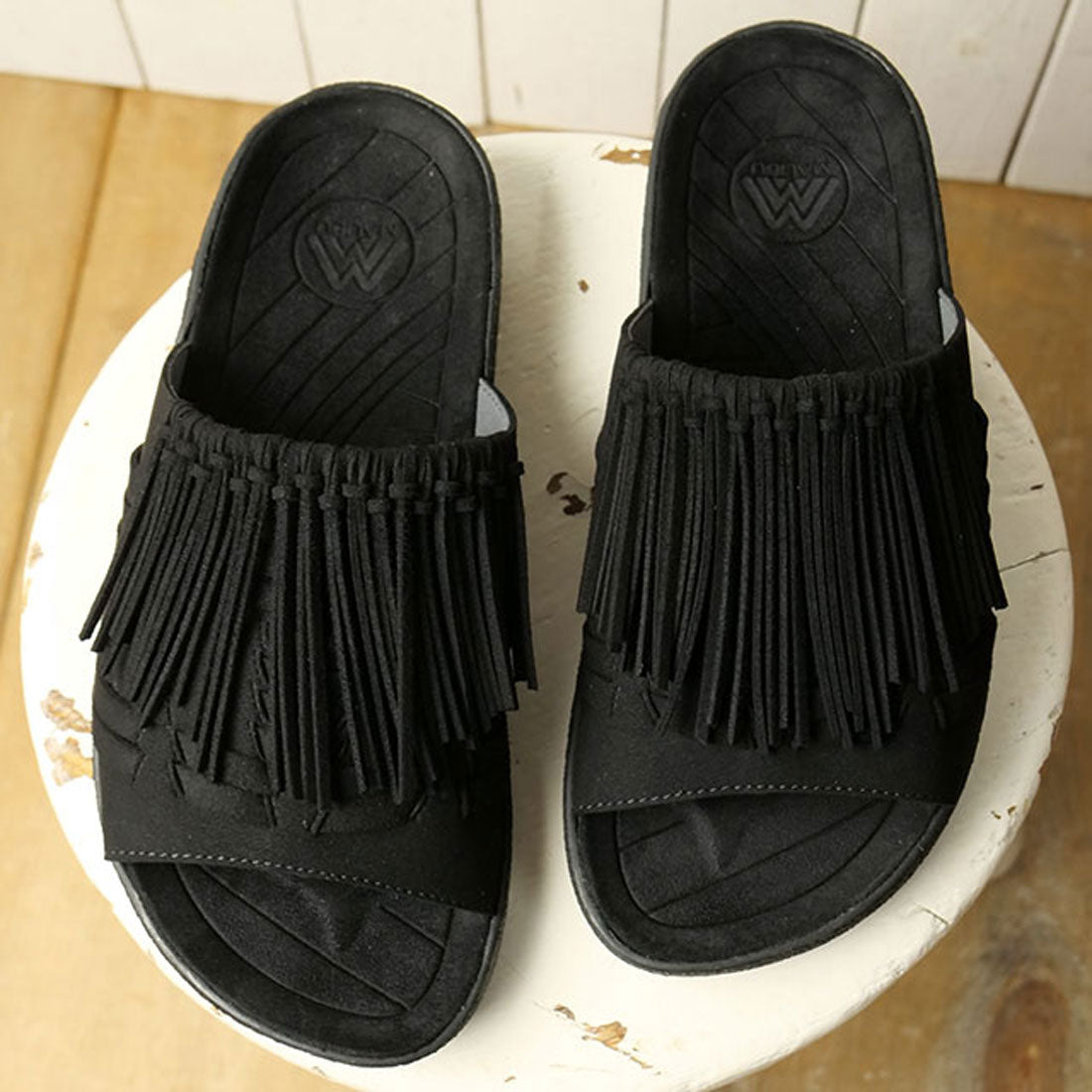 マネブ MANEBU THUNDERBIRD THATCH SLIDE BLACK/BLACK [MS220035] （BLACK/BLACK） BLACK/BLACK