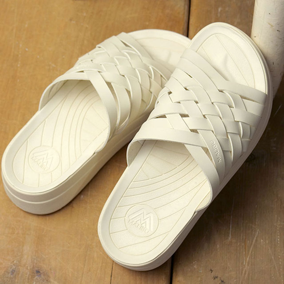 マネブ MANEBU ZUMA PLATFORM OFF-WHITE/OFF-WHITE [MSP020002] （OFF-WHITE/OFF-WHITE） OFF-WHITE/OFF-WHITE