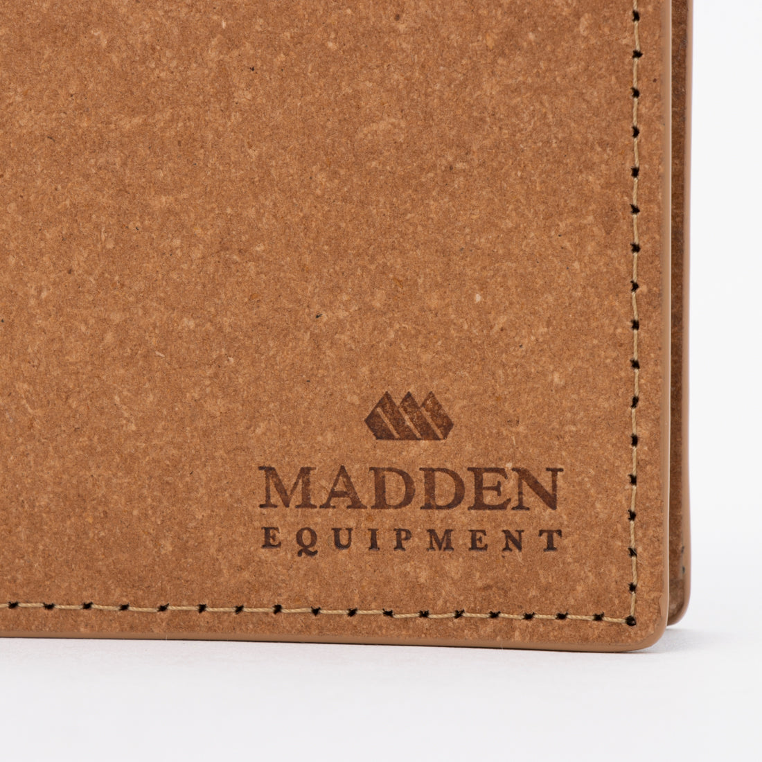 メデン イクイップメント MADDEN EQUIPMENT 多機能カードケース （ベージュ） ベージュ