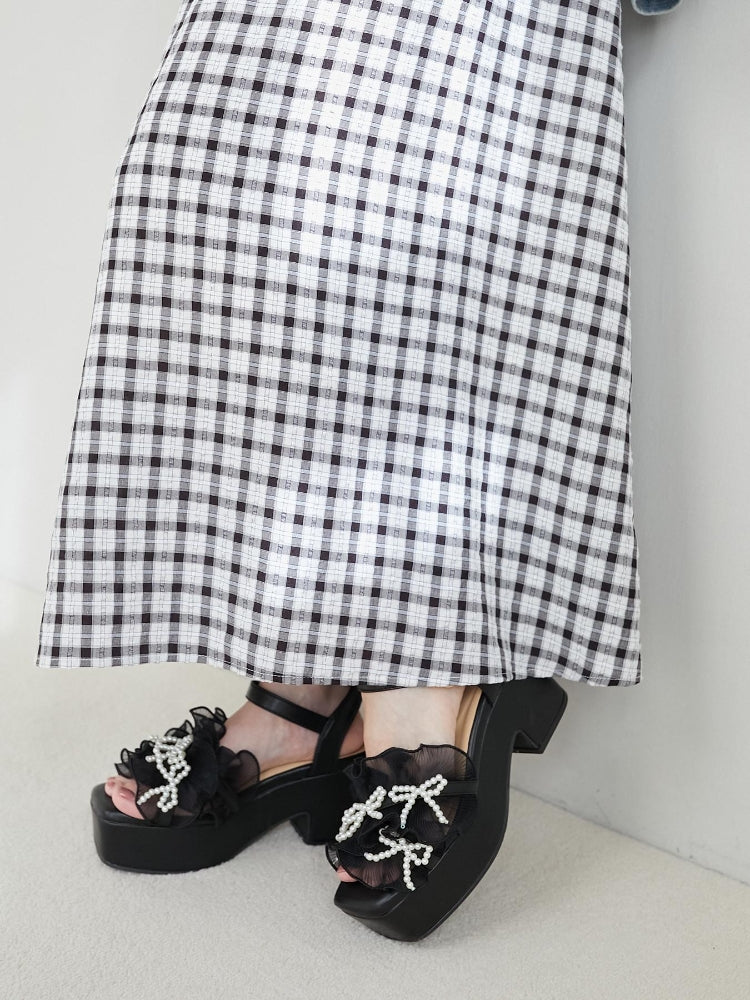 マジェスティックレゴン MAJESTIC LEGON パールリボンフリルボリュームサンダル （ブラック） ブラック