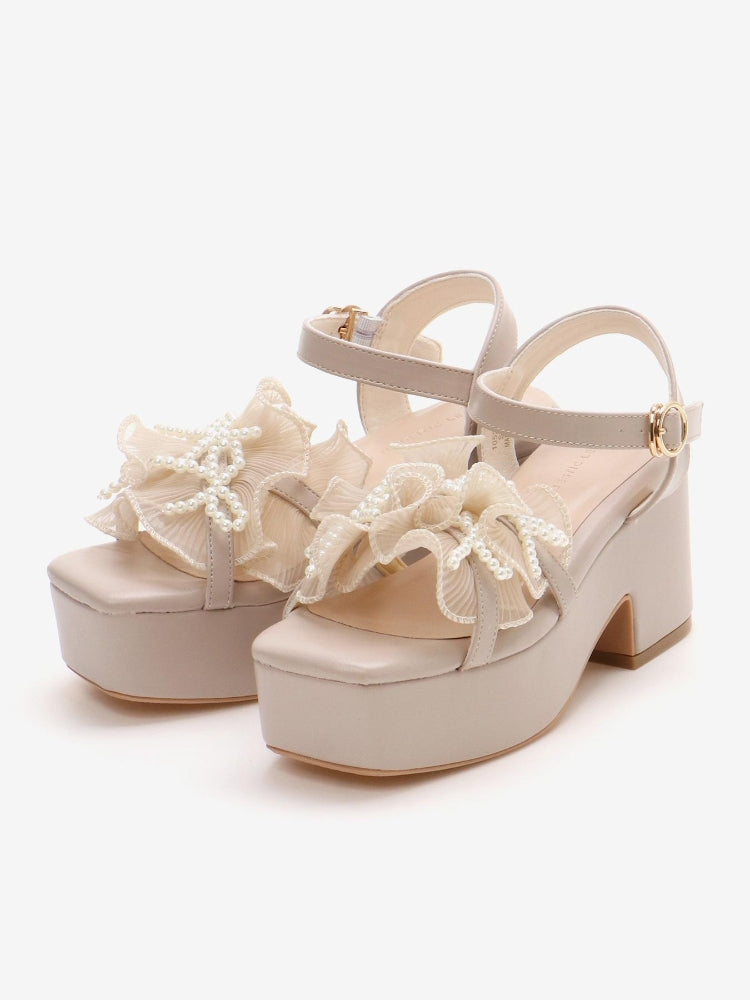 マジェスティックレゴン MAJESTIC LEGON パールリボンフリルボリュームサンダル （ブラック） ブラック