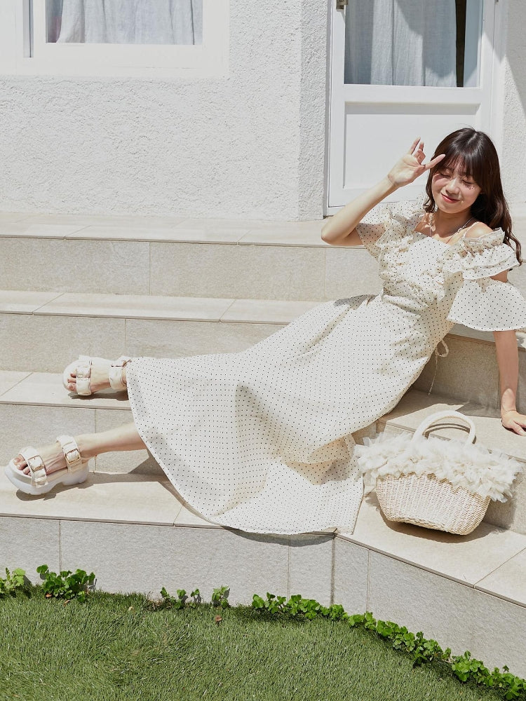 マジェスティックレゴン MAJESTIC LEGON ミルキーソールギャザースポサン （ブラック） ブラック