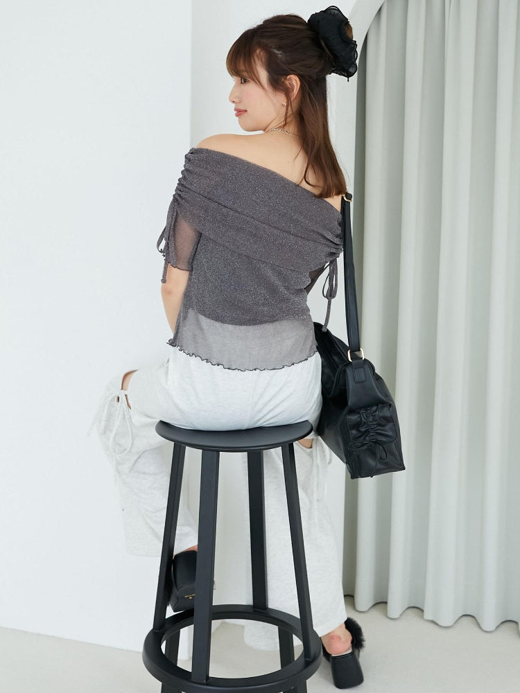 マジェスティックレゴン MAJESTIC LEGON ラメチュールオフショル半袖トップス （グレー） グレー