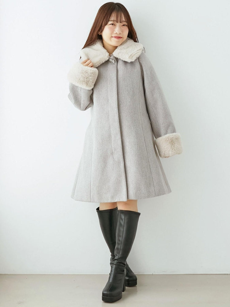 マジェスティックレゴン MAJESTIC LEGON 7wayファー×ビジューコート （グレー） グレー