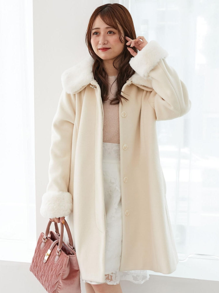 マジェスティックレゴン MAJESTIC LEGON 7wayファー×ビジューコート （グレー） グレー