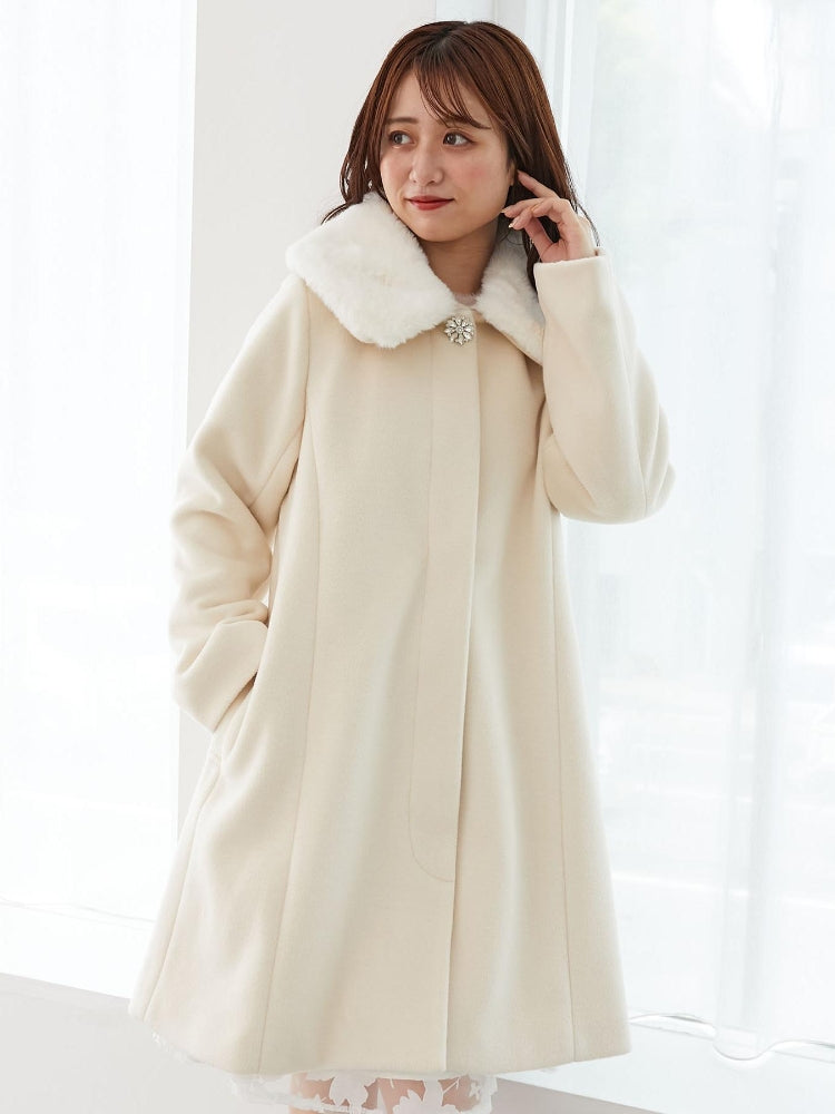 マジェスティックレゴン MAJESTIC LEGON 7wayファー×ビジューコート （グレー） グレー