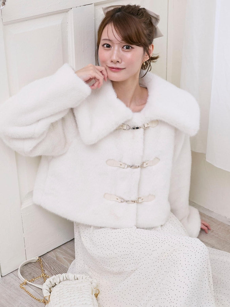 マジェスティックレゴン MAJESTIC LEGON ビット付きフワフワショートコート （ブラウン） ブラウン
