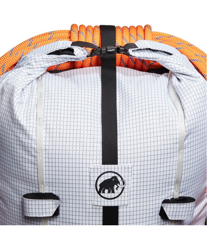 マムート MAMMUT マムート MAMMUT アウトドア TRION 28 WOMEN 252001001 （5975 MARINE-BLACK） 5975 MARINE-BLACK