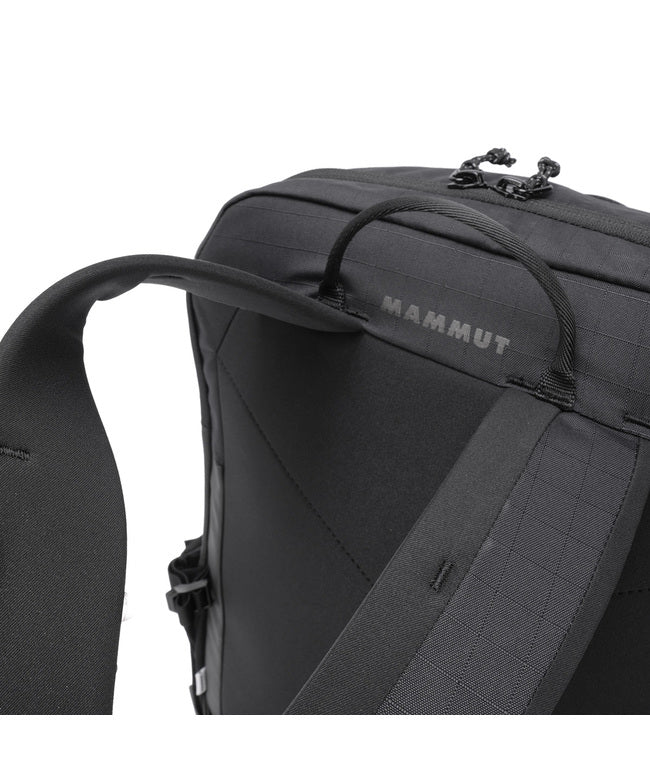 マムート MAMMUT マムート アーバニアリング リュック バックパック B4 22L MAMMUT Urbaneering Alto22 2570-00300 （ブラック0001） ブラック0001