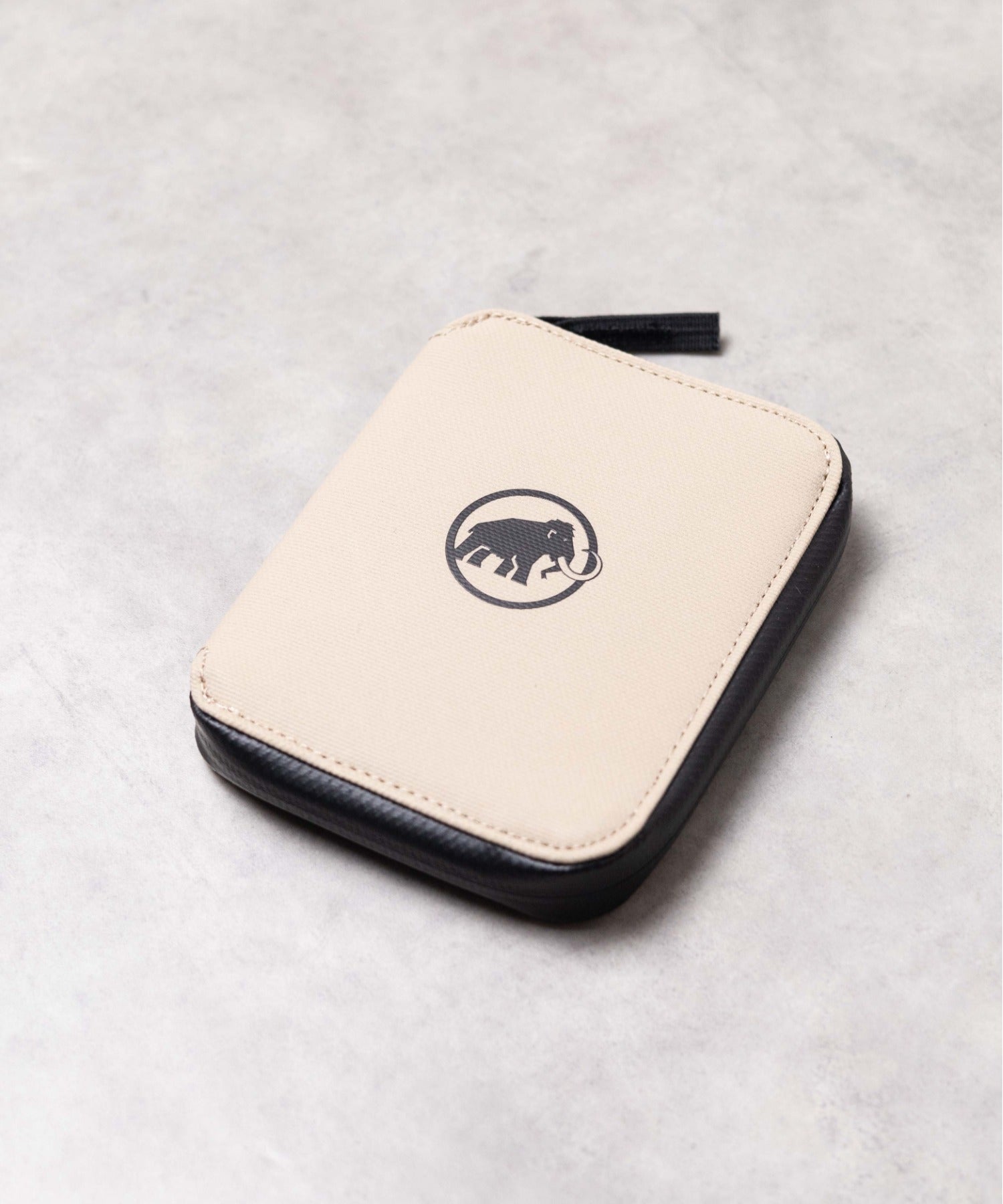 マムート MAMMUT 《MAMMUT （マムート）》Seon Zip Wallet （ベージュ） ベージュ