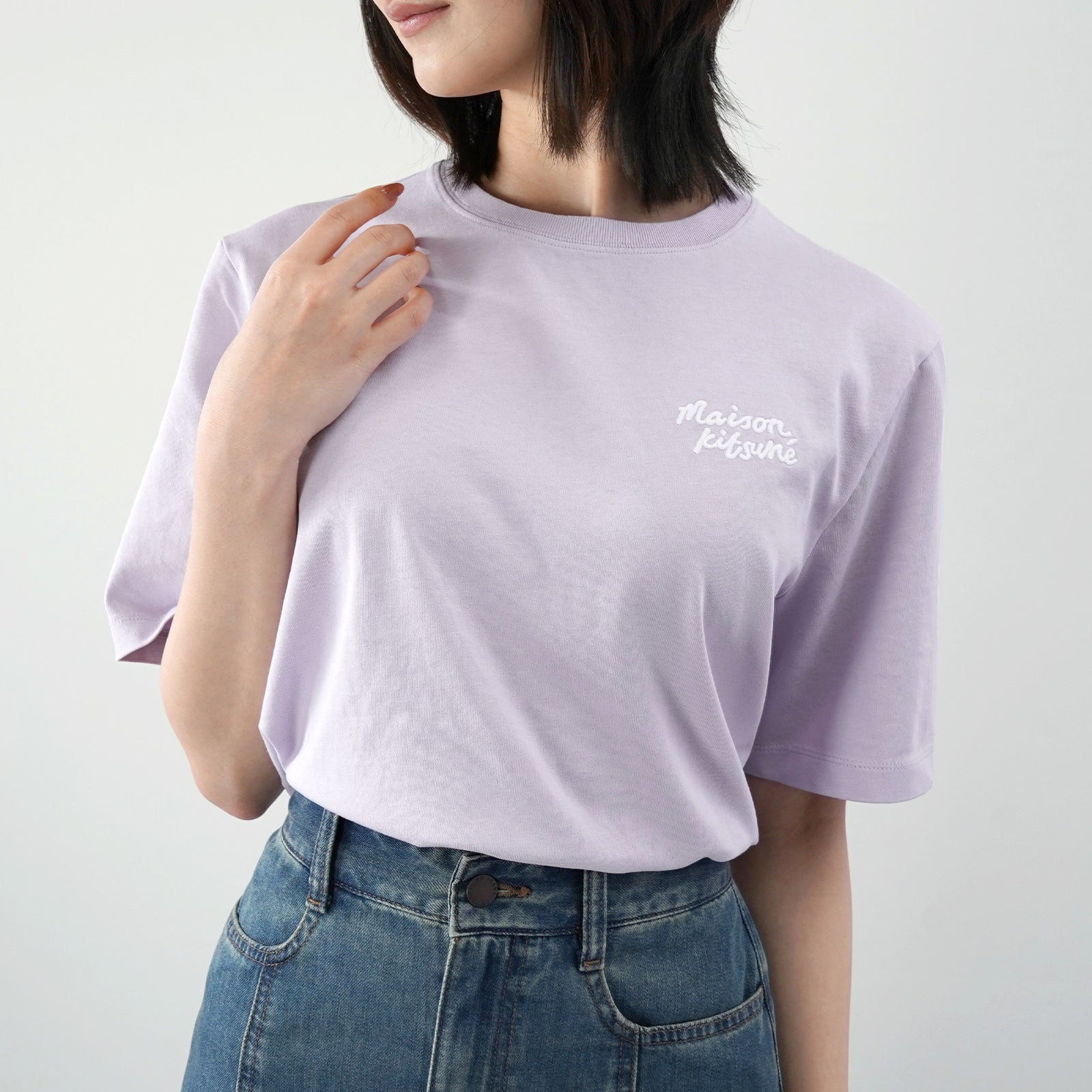メゾンキツネ MAISON KITSUNE ハンドライティングロゴ 半袖Tシャツ MW00126 （ソフトモーブ） ソフトモーブ
