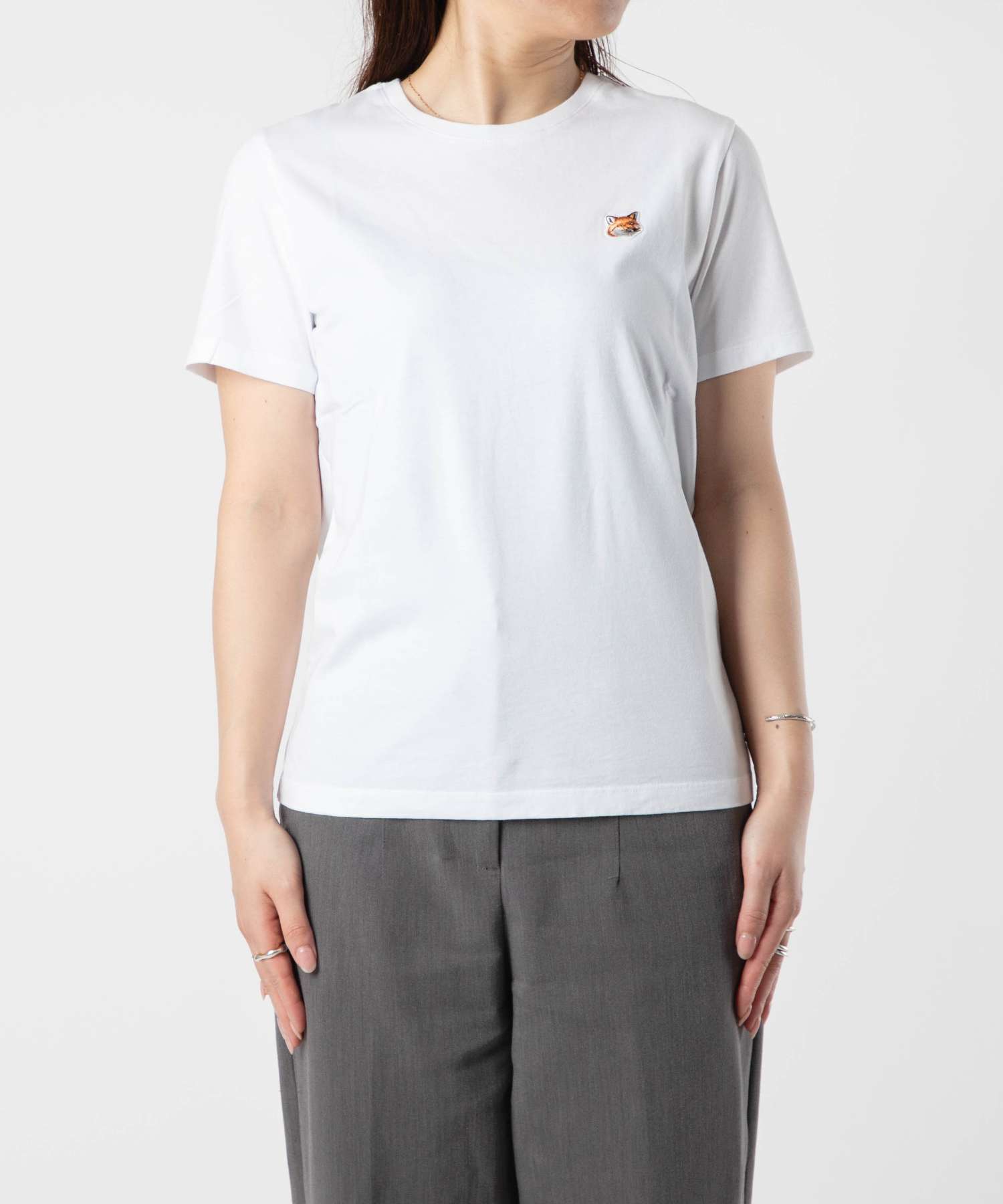 メゾンキツネ MAISON KITSUNE LW00105KJ0008 Tシャツ FOX HEAD PATCH REGULAR TEE SHIRT レディース トップス 半袖 クルーネック