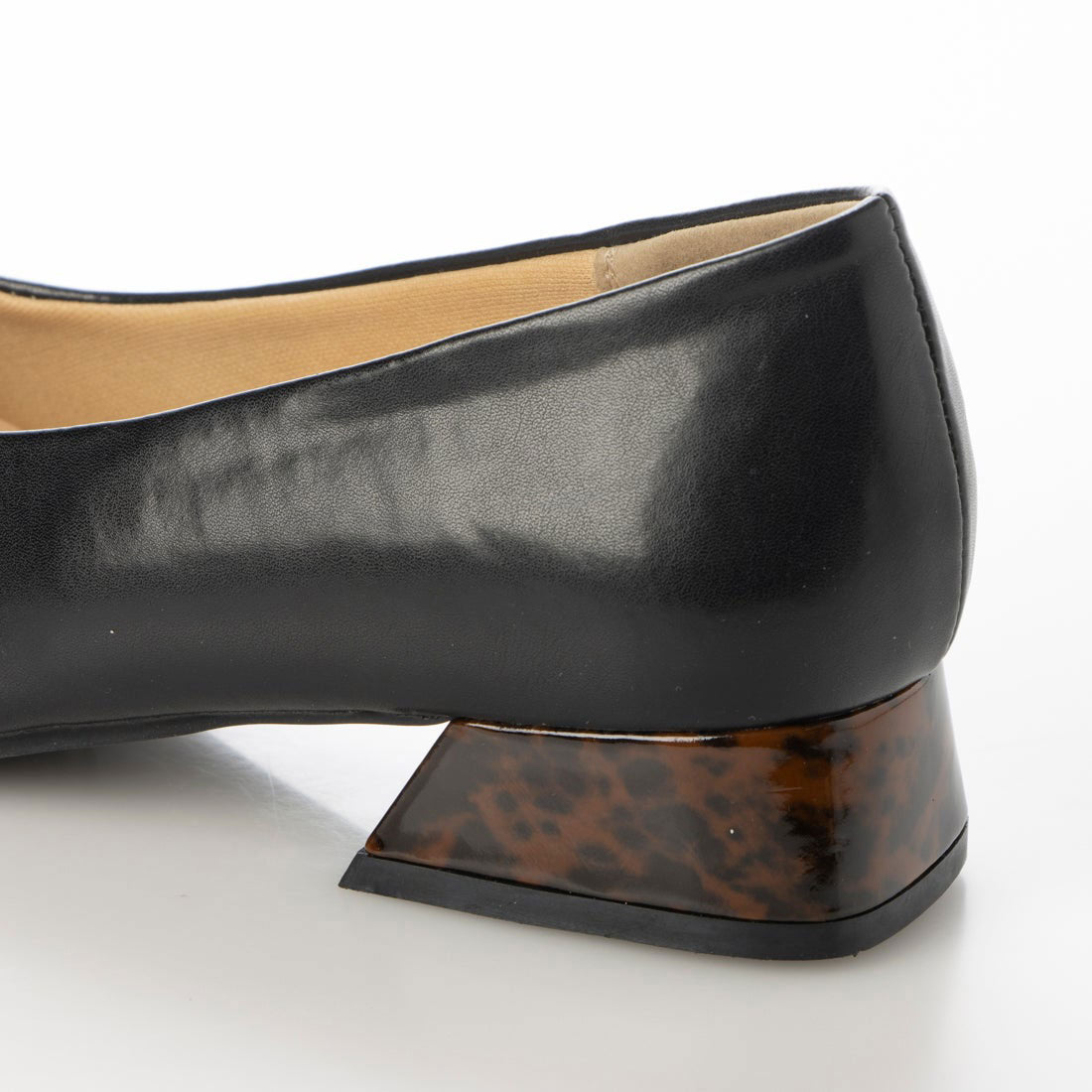 Mashugirl masyugirl [masyugirl] [4E wide/large size] [For both sunny and rainy days] Square toe flare heel pumps SOROTTO