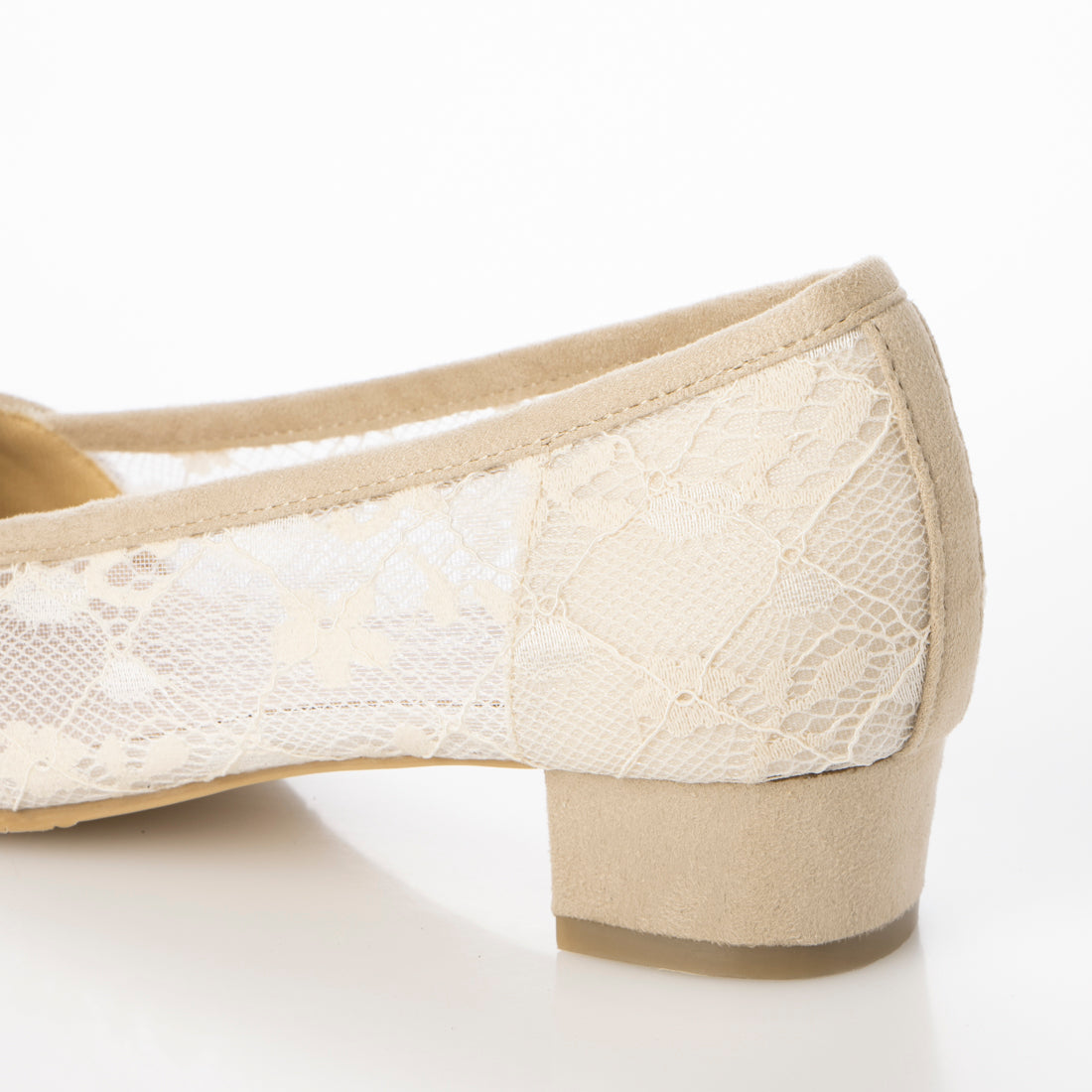 Mashugirl [4E wide/large size] Lace material pointed toe pumps