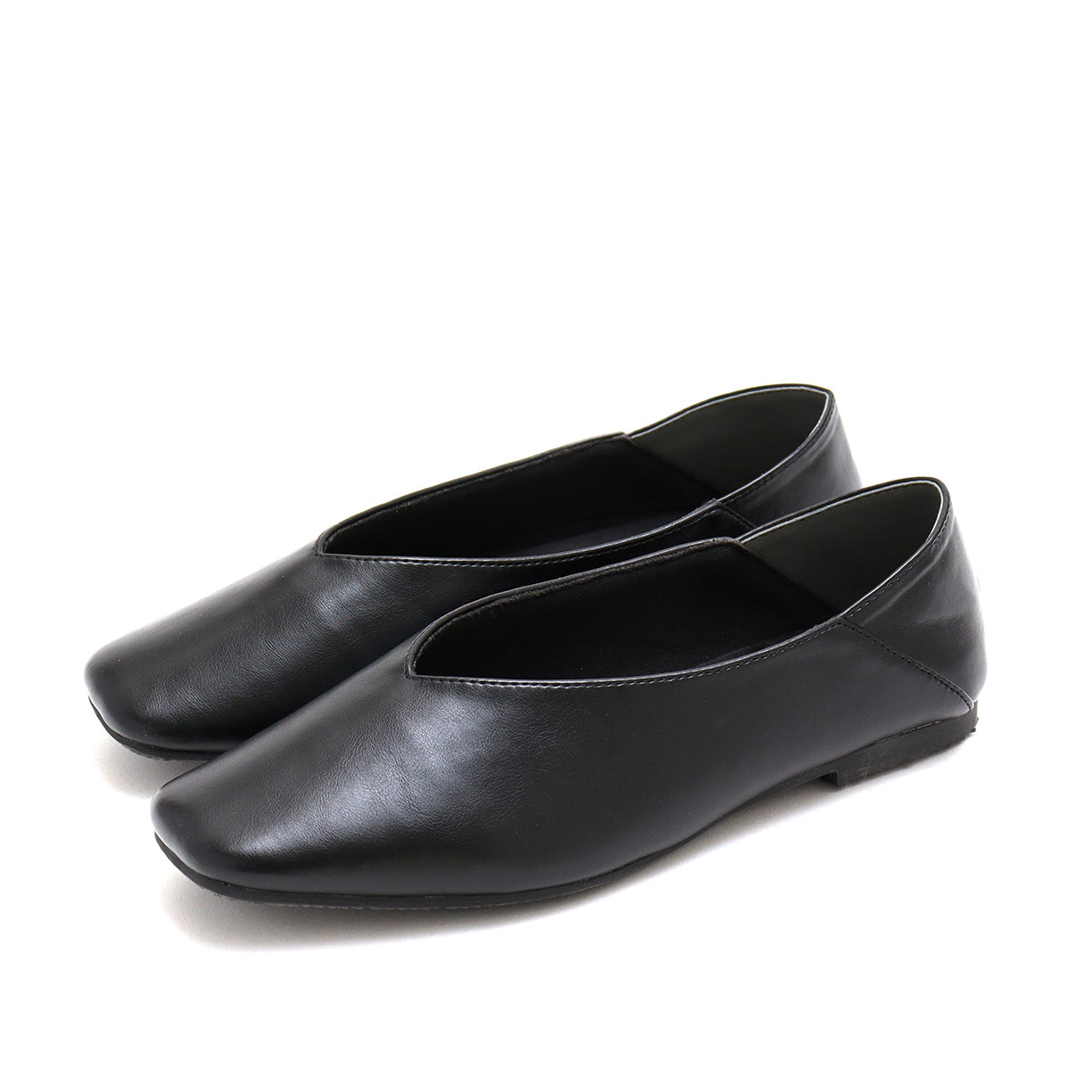 Mashugirl masyugirl [4E wide/large size] Square toe V-cut flat pumps