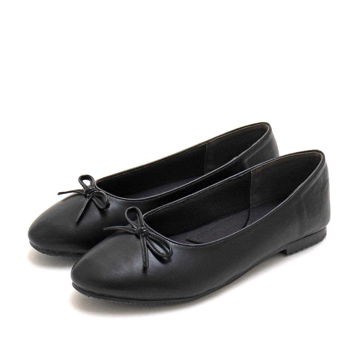 Mashugirl [4E wide/large size] Round toe flat ballet shoes with ribbon