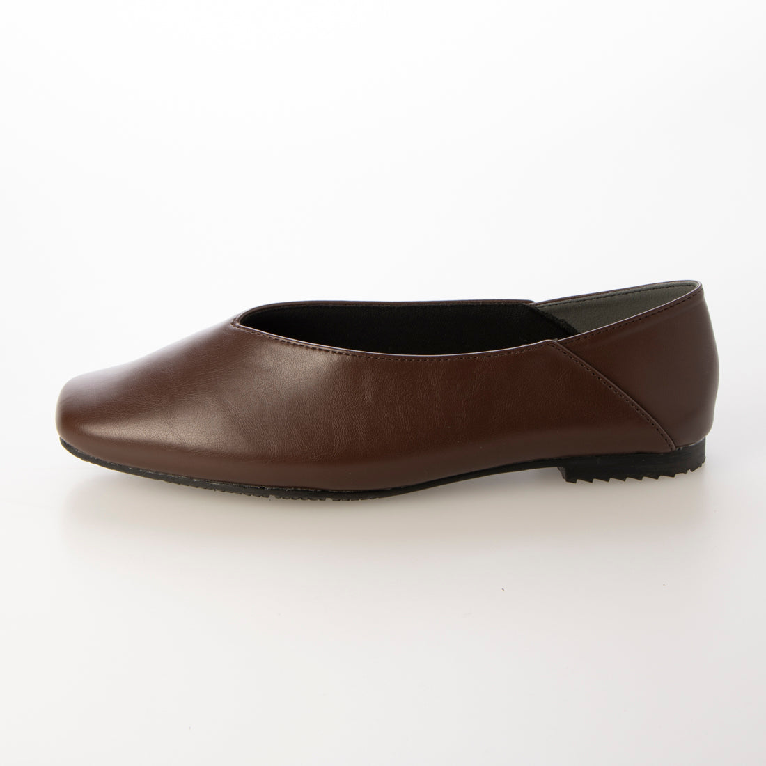 Mashugirl masyugirl [4E wide/large size] Square toe V-cut flat pumps