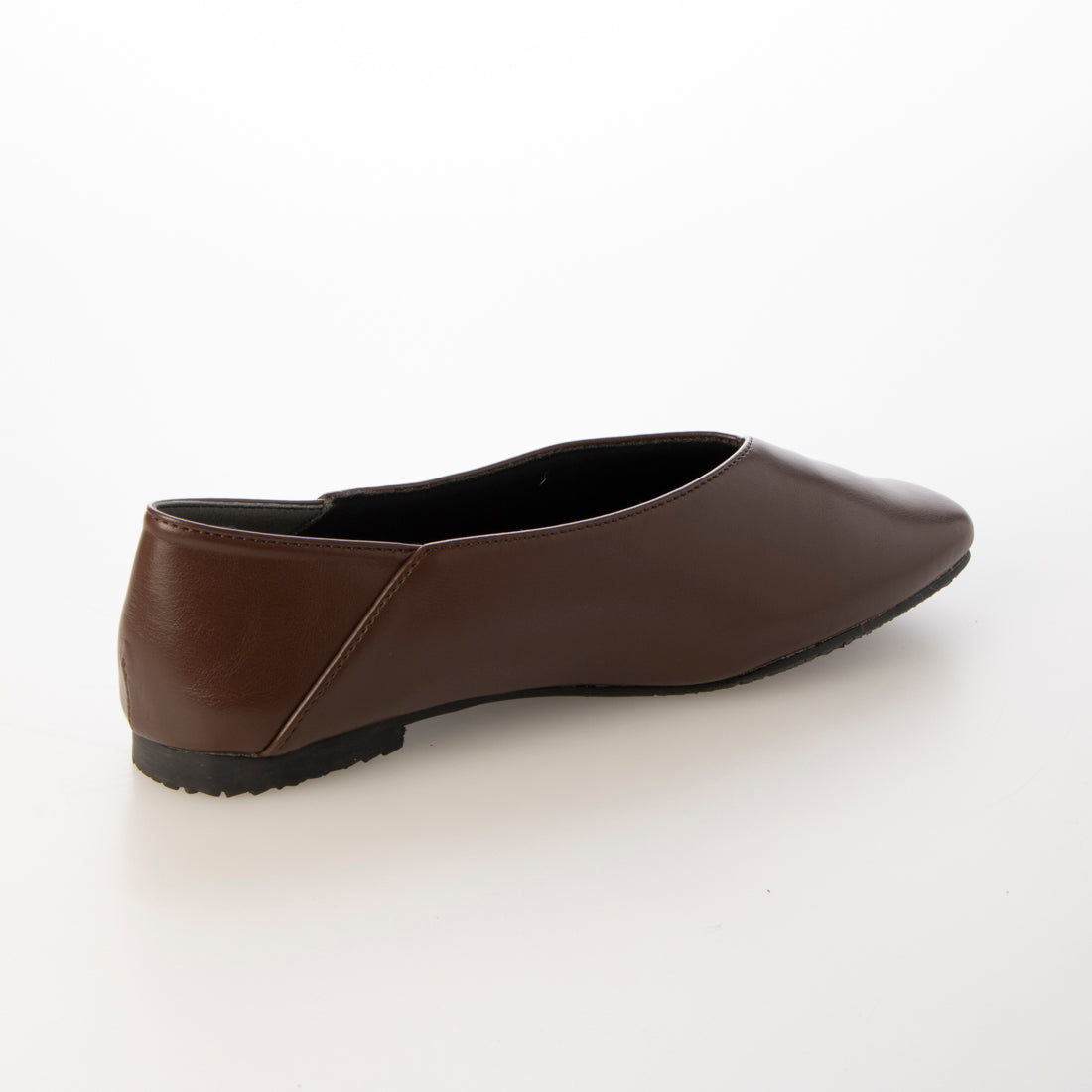 Mashugirl masyugirl [4E wide/large size] Square toe V-cut flat pumps