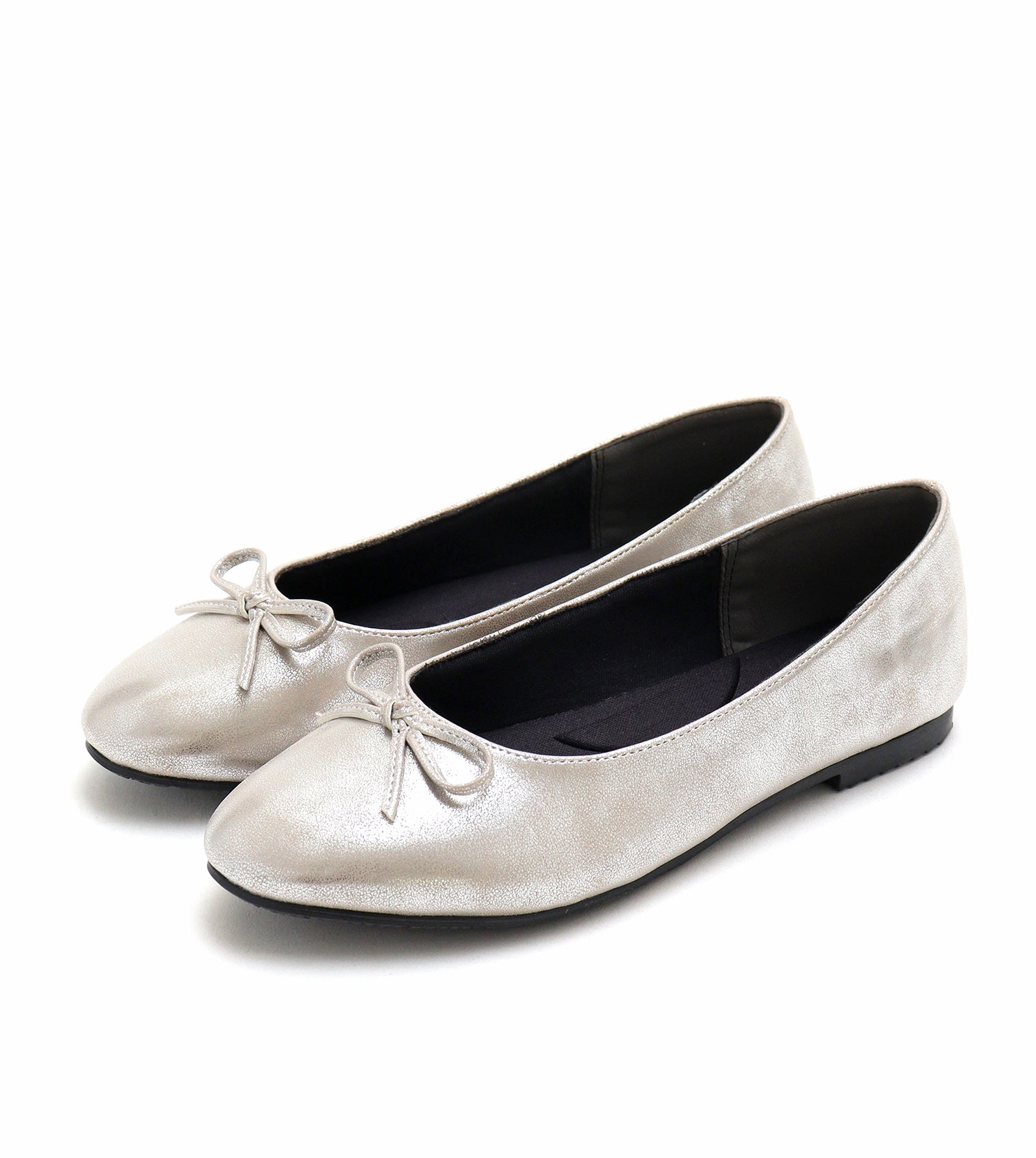 Mashugirl [4E wide/large size] Round toe flat ballet shoes with ribbon