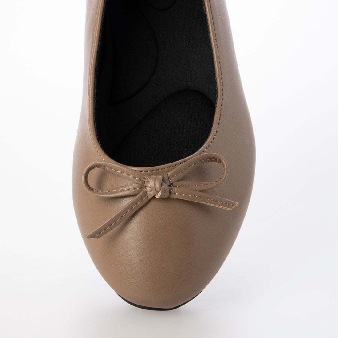 Mashugirl [4E wide/large size] Round toe flat ballet shoes with ribbon
