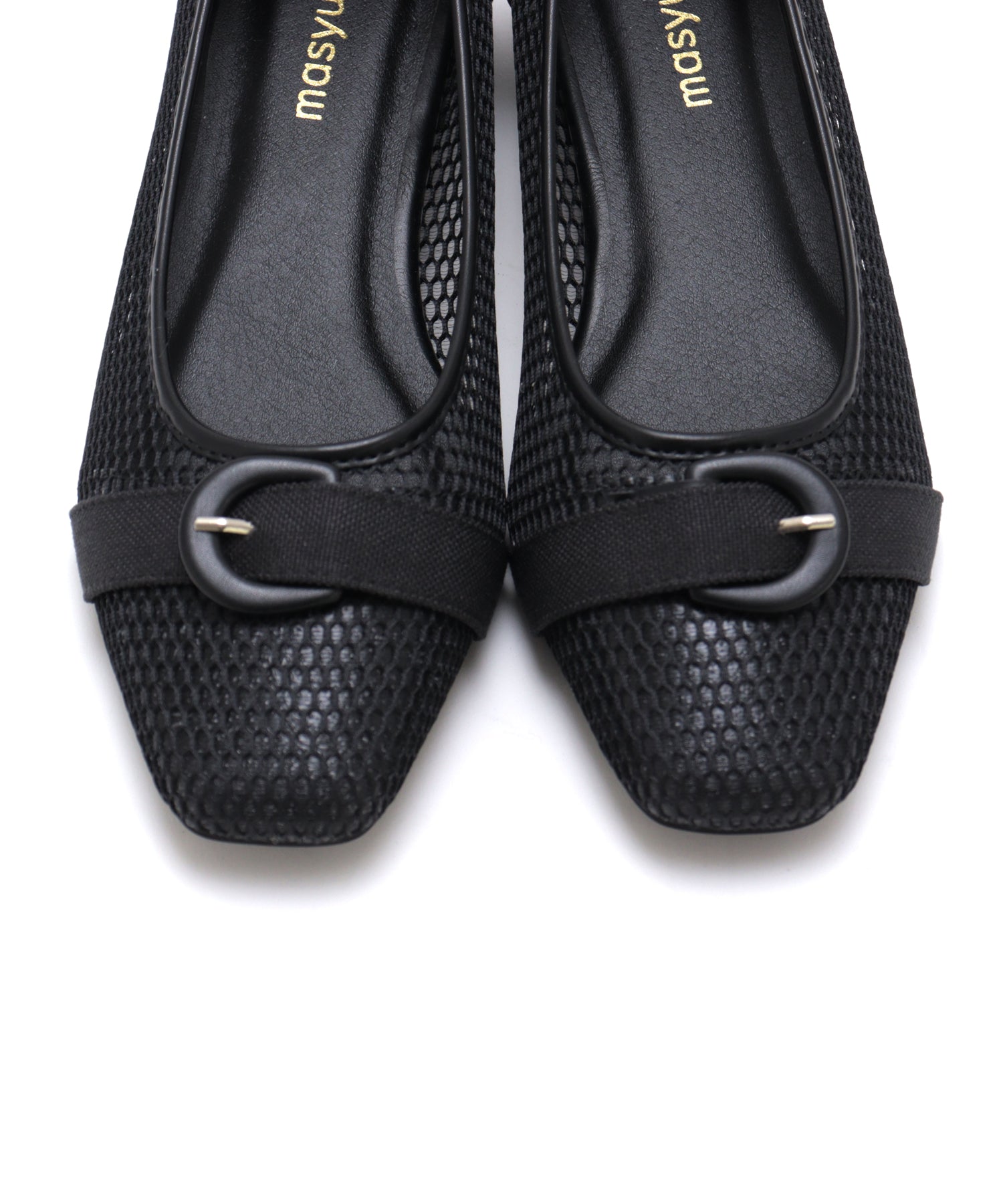 Mashugirl masyugirl [4E wide/large size] 2.5cm heel mesh pumps