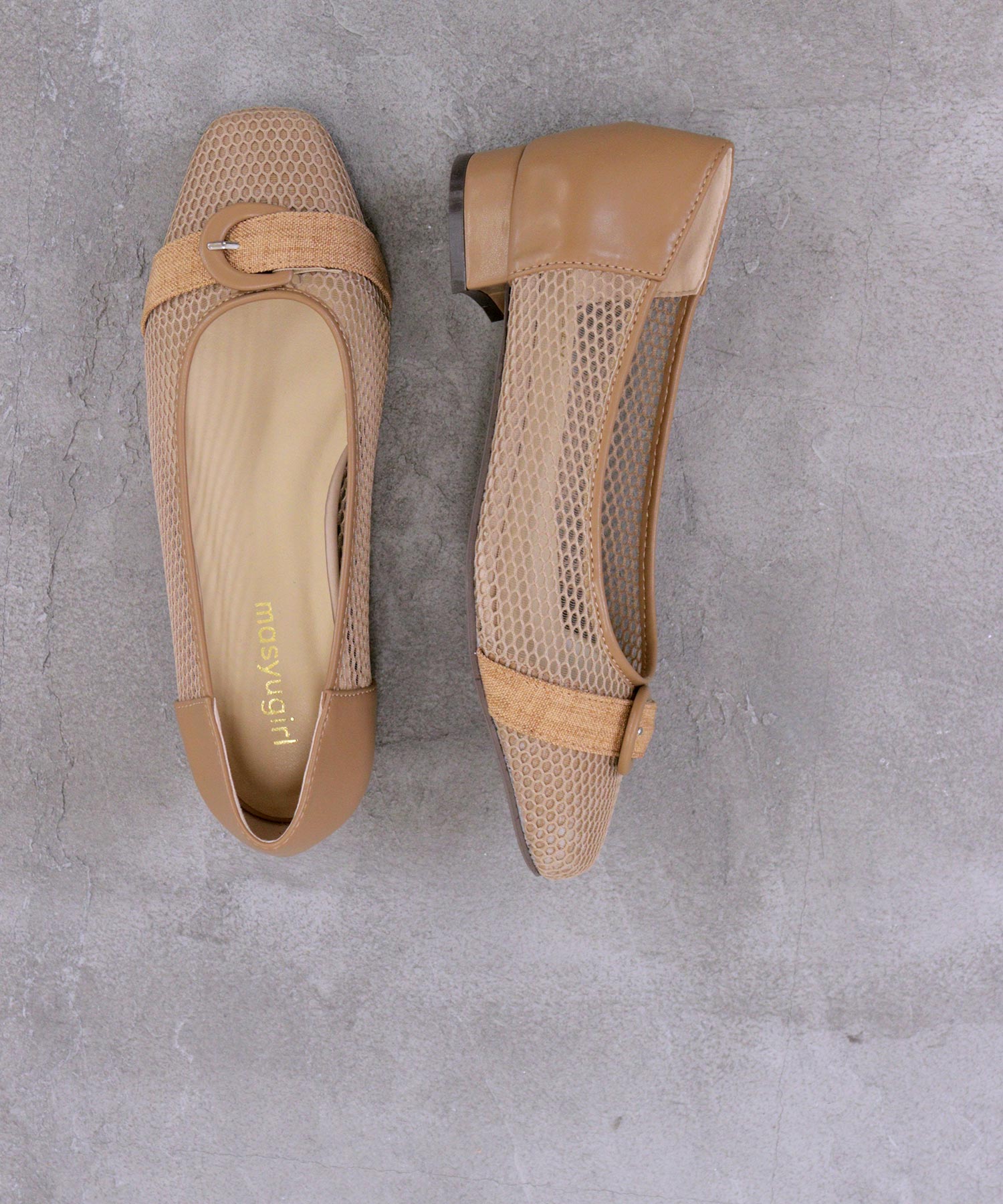 Mashugirl masyugirl [4E wide/large size] 2.5cm heel mesh pumps