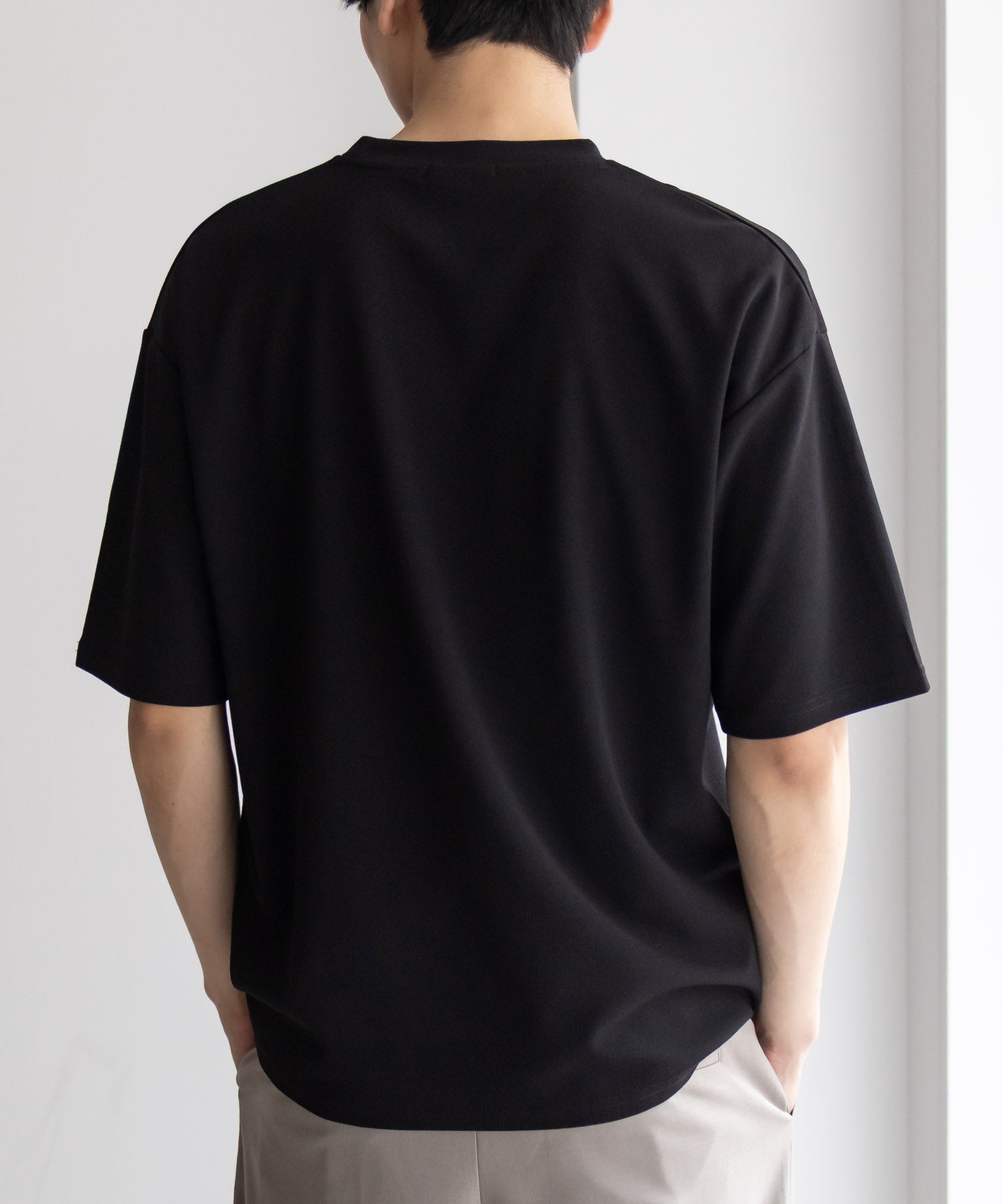 マックハウス Mac-House AIR Smoosy カットジョーゼットピンタックテーパードTシャツ （ブラック） ブラック