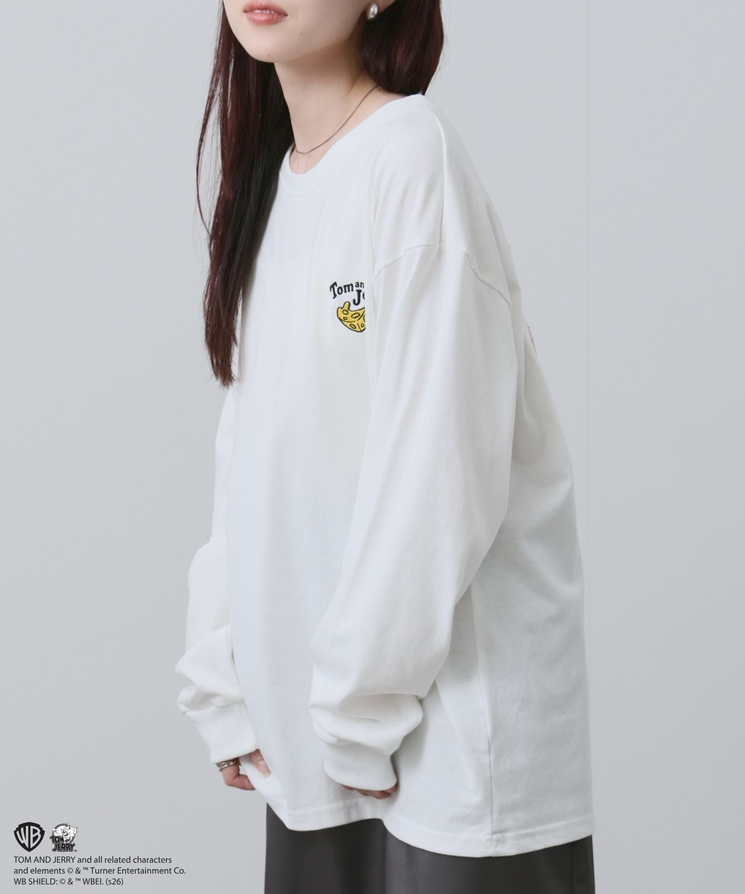 マックハウス Mac-House Tom and Jerry 刺繍長袖Tシャツ （スミクロ） スミクロ