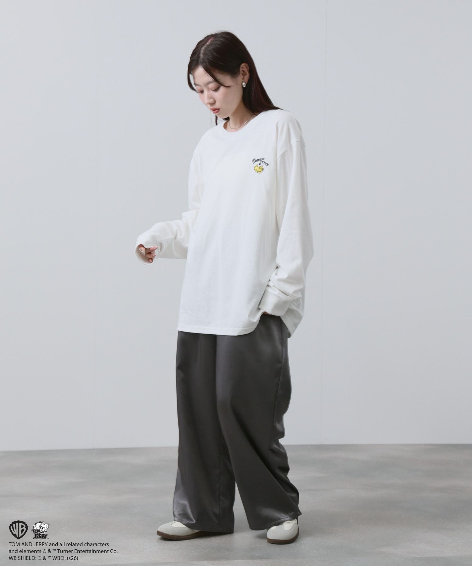 マックハウス Mac-House Tom and Jerry 刺繍長袖Tシャツ （スミクロ） スミクロ