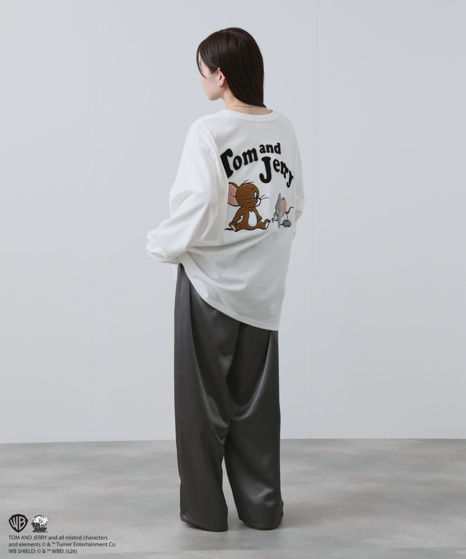 マックハウス Mac-House Tom and Jerry 刺繍長袖Tシャツ （スミクロ） スミクロ