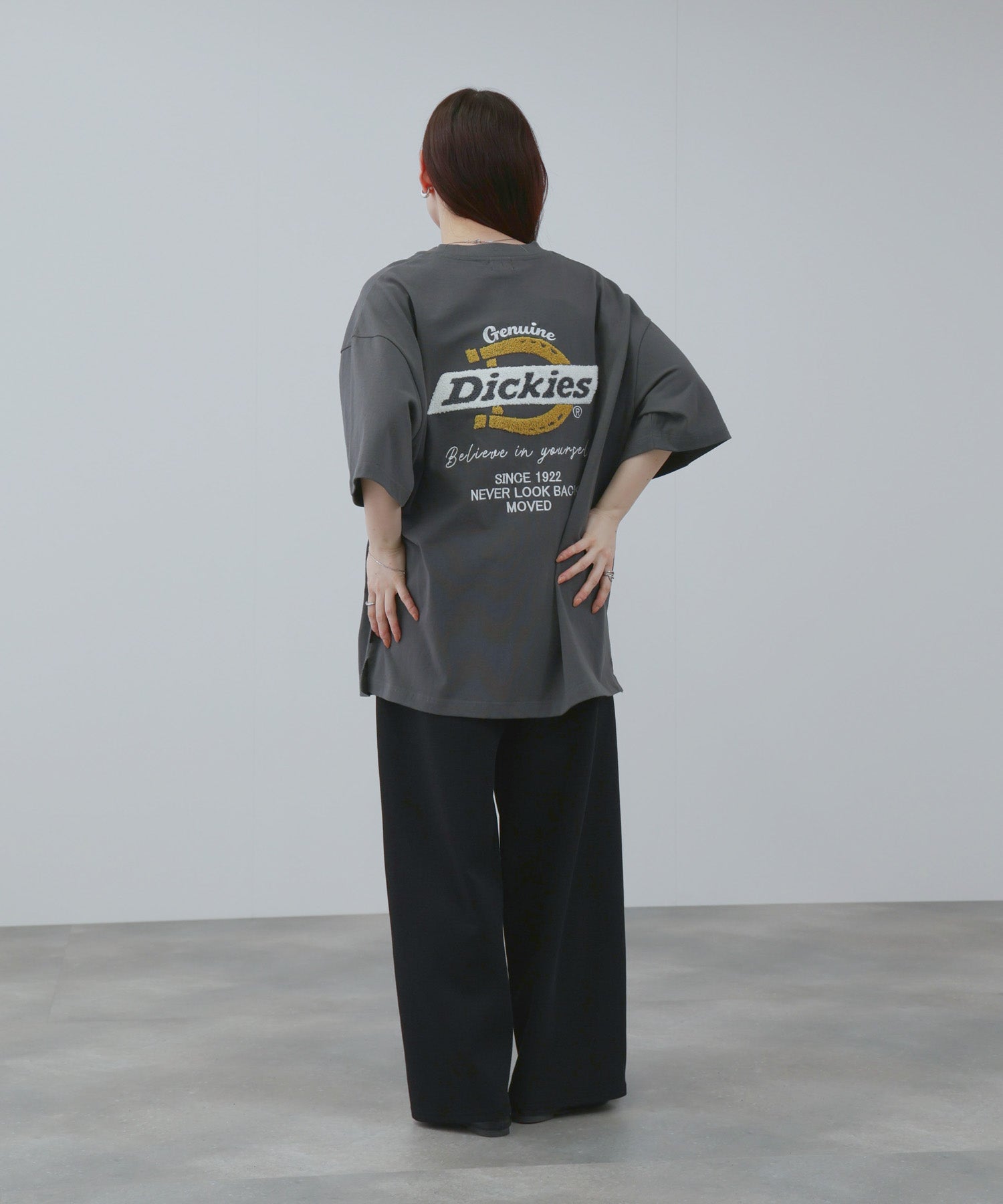 マックハウス Mac-House バックロゴ刺繍Tシャツ （スミクロ） スミクロ
