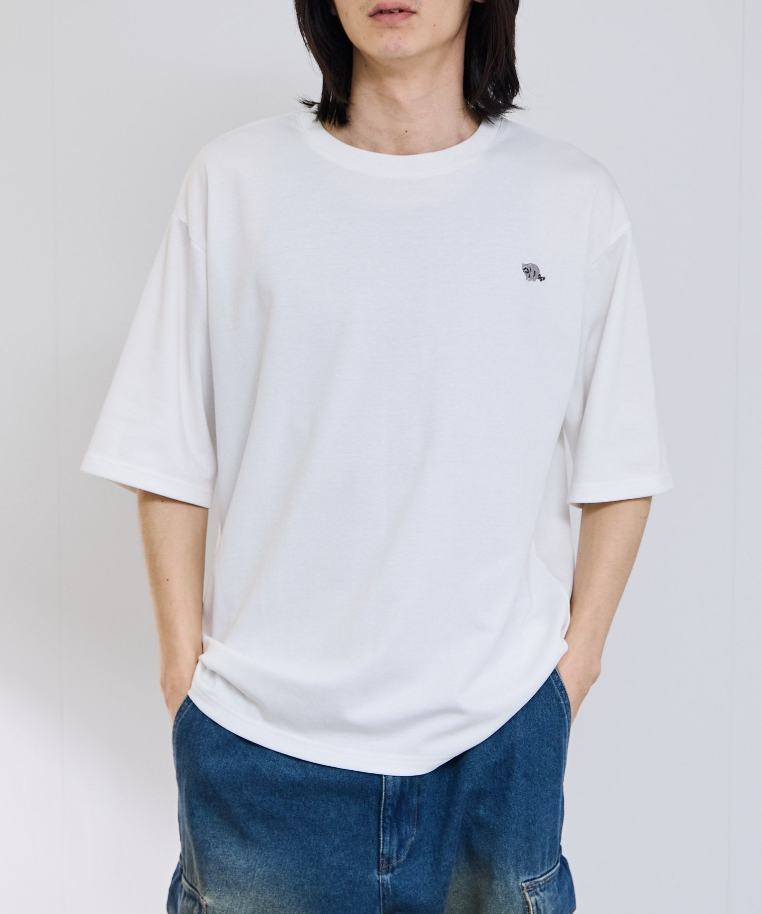 マックハウス Mac-House タフラク ワンポイント刺繍プリントTシャツ （オフホワイト） オフホワイト